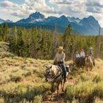 Redfish Lake Horseback Riding 1.5 hrs