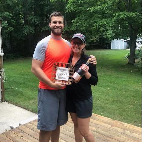 Hey, we bought a house!!