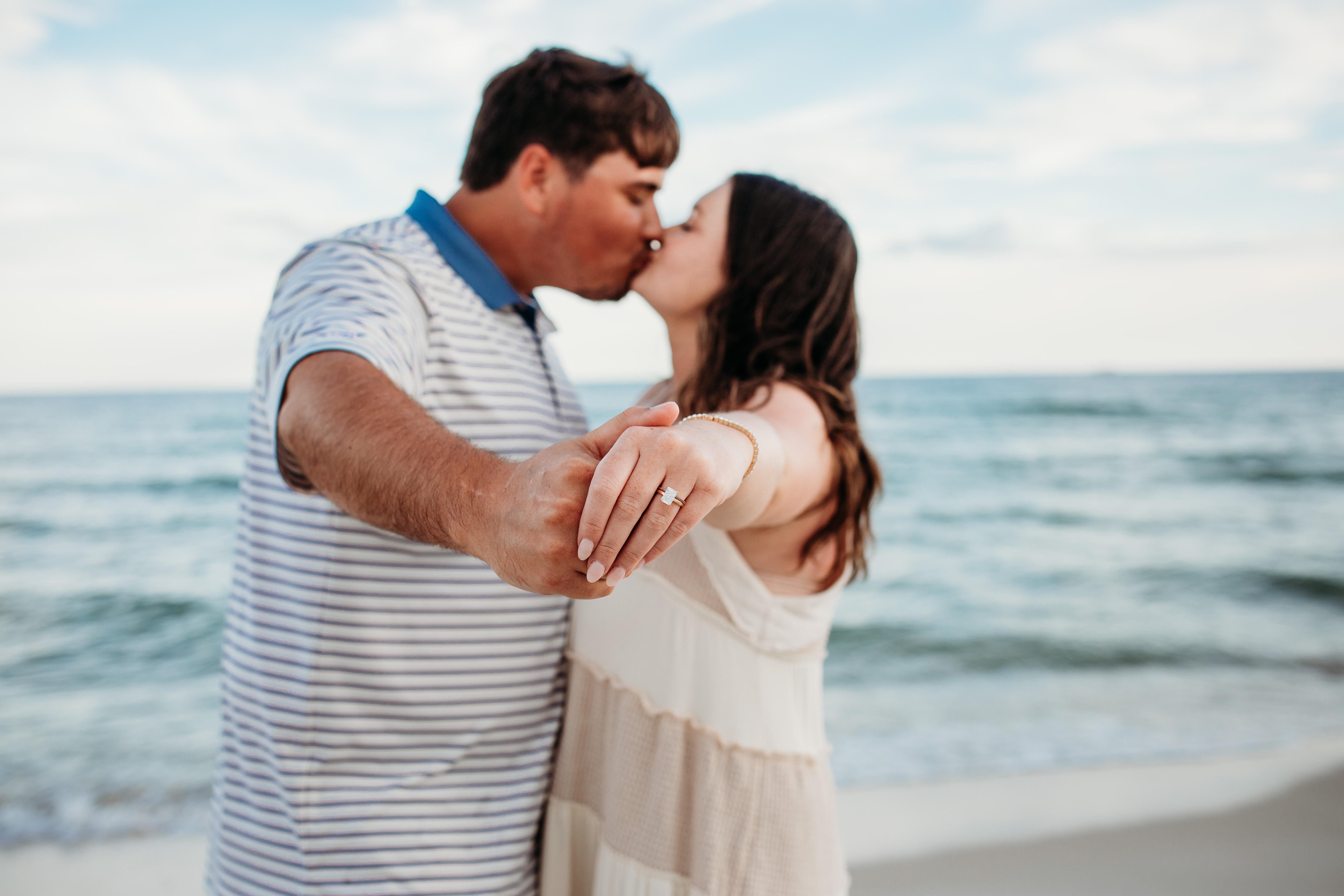 The Wedding Website of Lauren Ferington and Cason Banyas