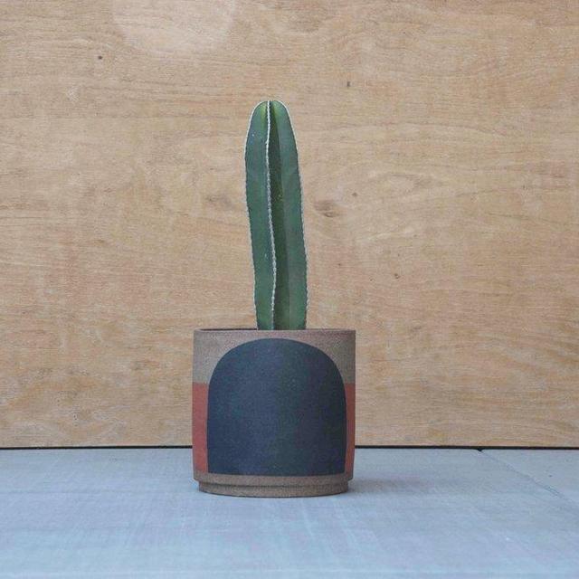 Pawena Studio Large Tunnel Planter