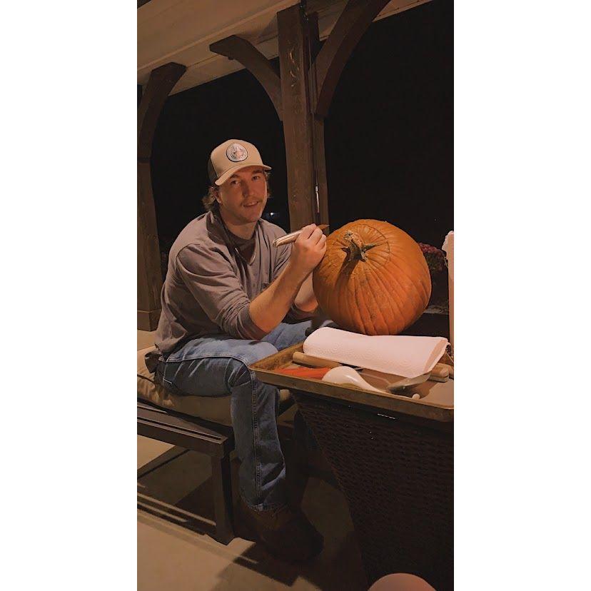 10/30/22- Hannah and Landon carved a pumpkin together!