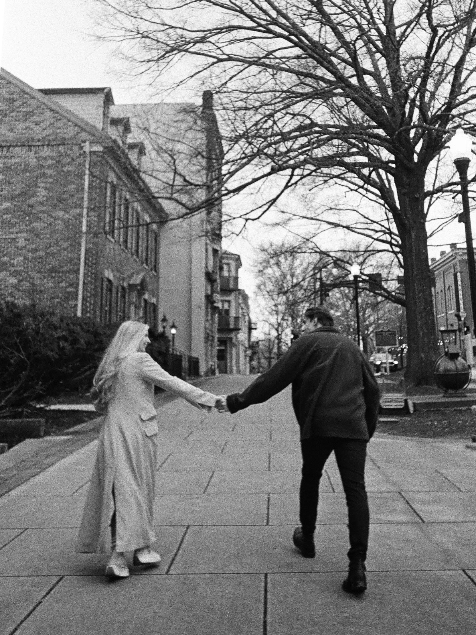 The Wedding Website of Marie Sterns and Andrew Sterns