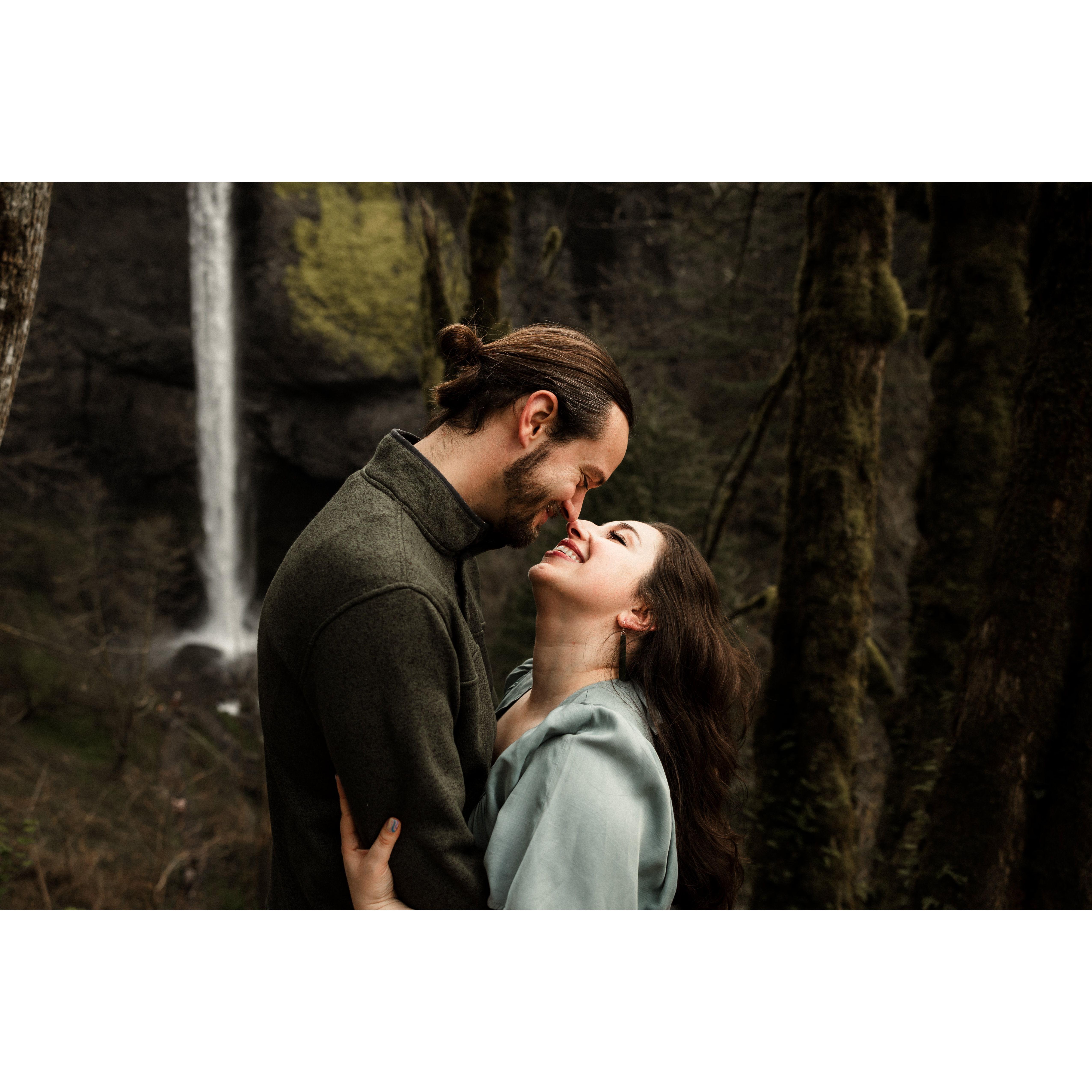 Engagement photo session at Latourell Falls