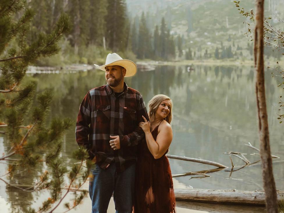 The Wedding Website of Shane Betz and Taylor Buckner