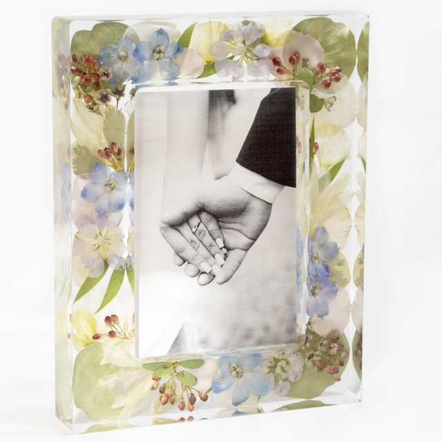 Gift Cards | Wedding bouquet preservation — Honeybee For Keeps