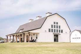 The Wedding Website of Mallory Kirsten Valle and Luis Alberto Salinas