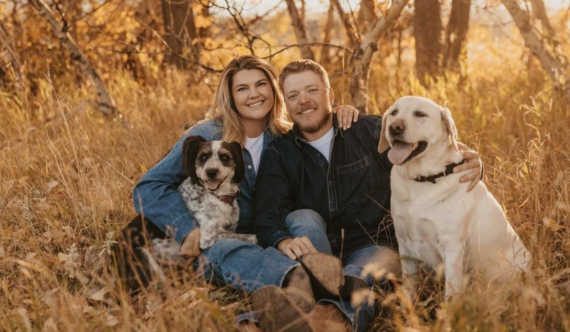 The Wedding Website of Hillary Woodward and Avery Sickler