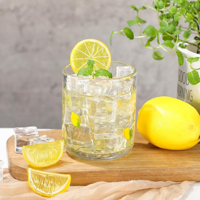 SiliFine Icon Juice Glasses, 14oz Stemless Wine Drinking Juice Glass Cup for Valentine Party Supplies Gift(1 Pcs,Lemon)