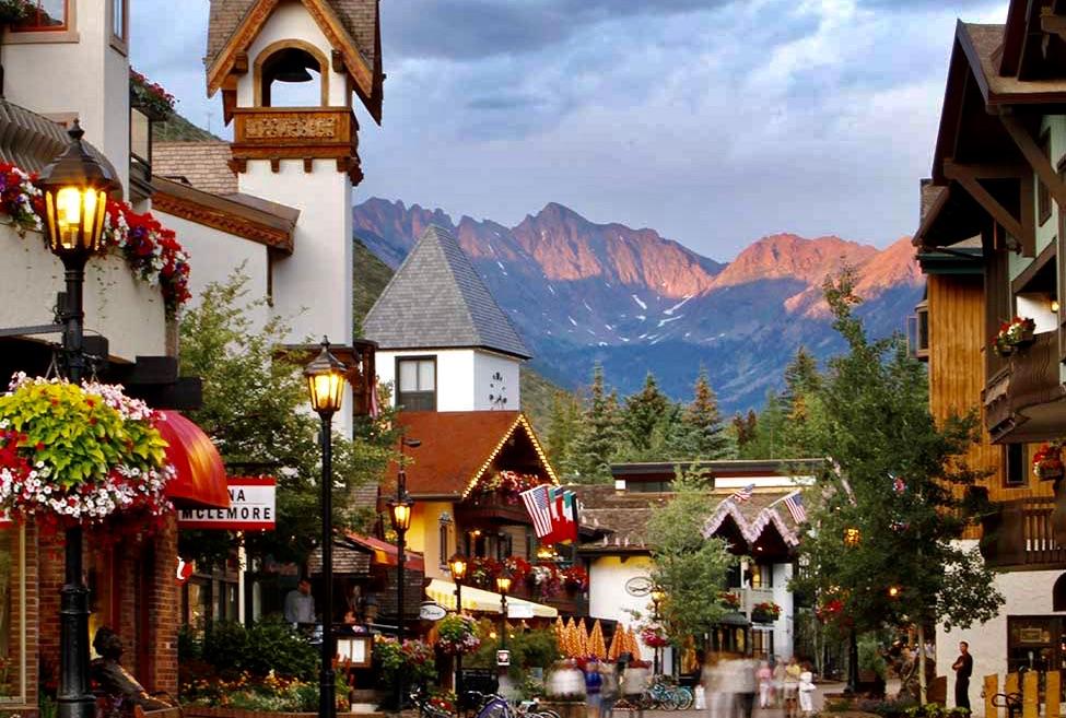 The Wedding Website of Mary Kate Hayes and Kevin Enright