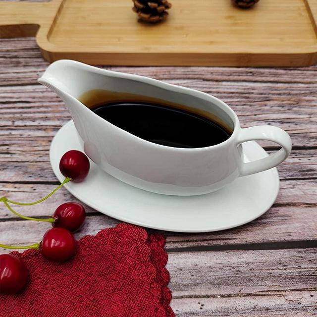 1 Pack Porcelain Gravy Boat and Ceramic Tray, 8 oz Easy Pour White Gravy Boat with Saucer Stand for Salad Dressings, Milk,Broth, Creamer Microwave & Dishwasher Safe (1PC 240ML)