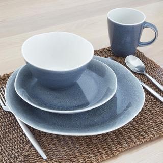 Plea 16-Piece Dinnerware Set, Service for 4