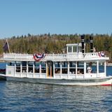 Arrowhead Queen Tour Boat