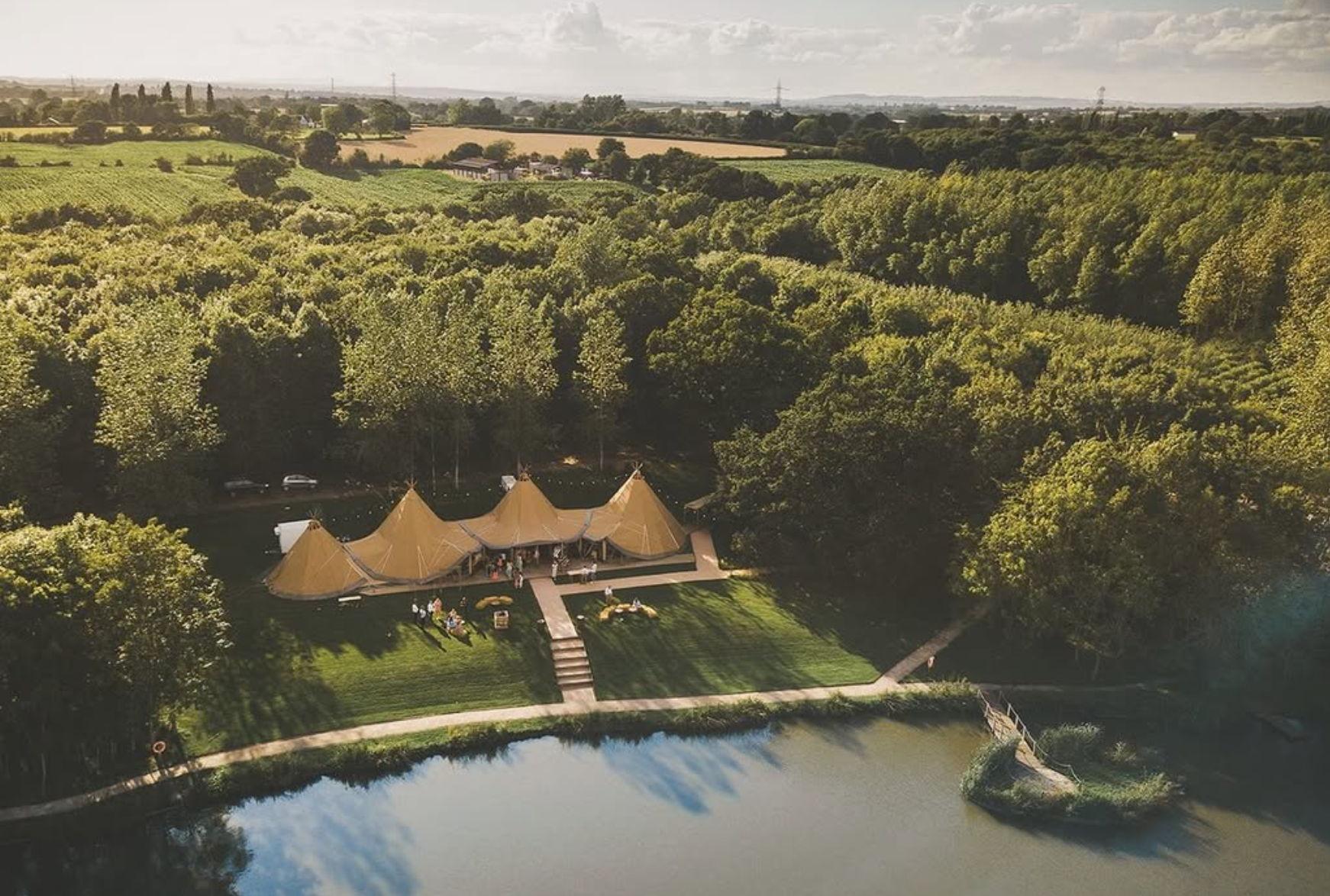 The Wedding Website of Aishath Mash'al Naseem and Ribaal Hijazi