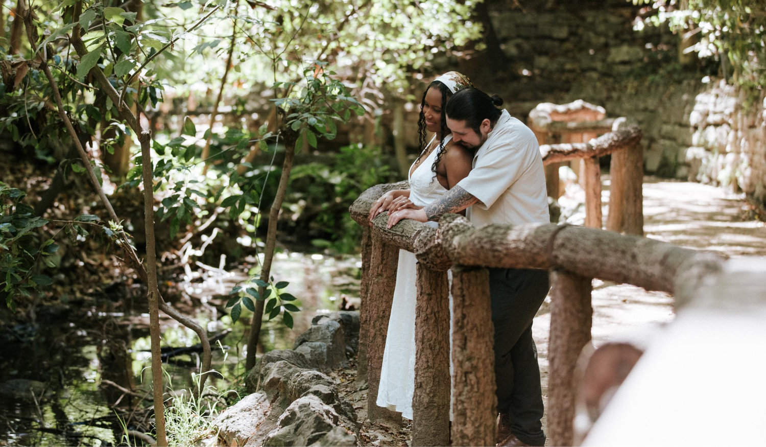 The Wedding Website of Deanna White and Raul Lopez