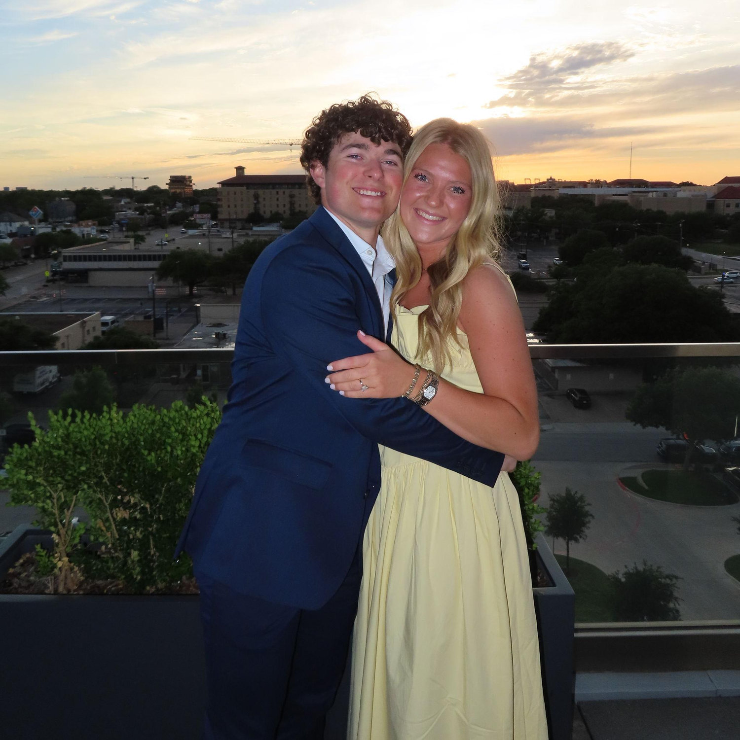 Siggie Formal Senior Year 26'!