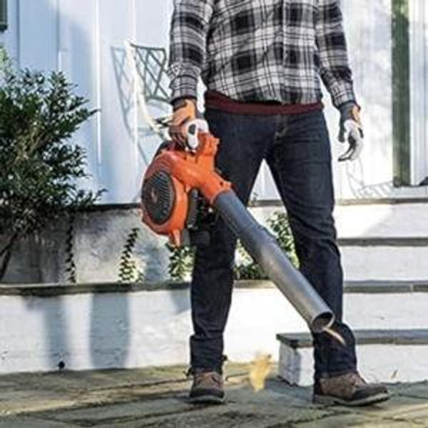 Husqvarna 125B Gas Leaf Blower, 28-cc 1.1-HP 2-Cycle Handheld Leaf Blower, 470-CFM, 170-MPH, 12.5-N Powerful Clearing Performance and Ergonomic Design, Gifts for dad