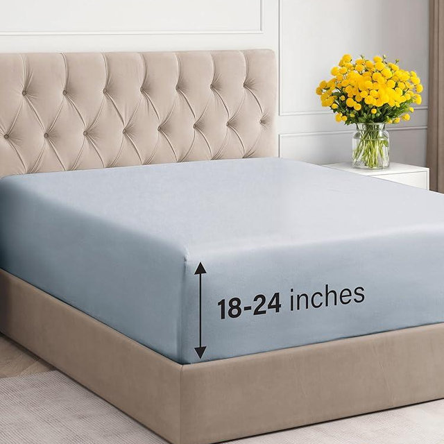 Extra Deep Queen Fitted Sheet - Hotel Luxury Single Fitted Sheet Only - Easily Fits 18 inch to 24 inch Mattress - Soft, Wrinkle Free, Breathable & Comfy Extra Deep Pockets Sky Blue Fitted Sheet