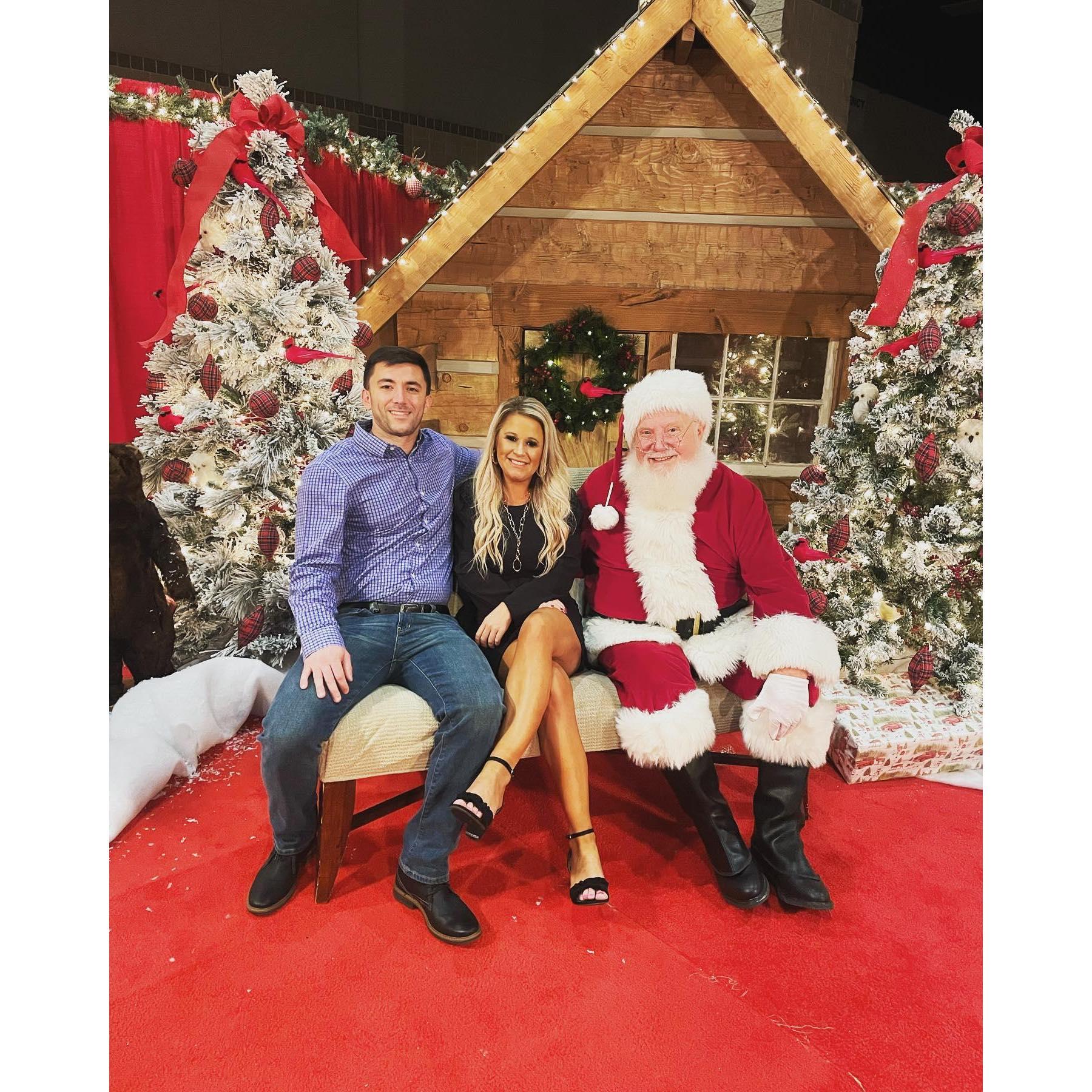 It's Santa!!!