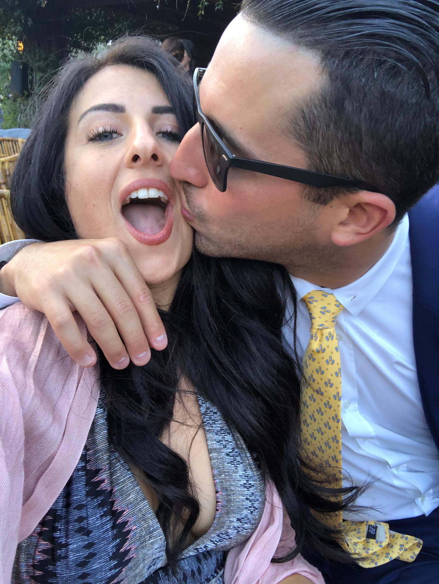 Palm Springs, CA 

Dara and Chad Tie the knot!