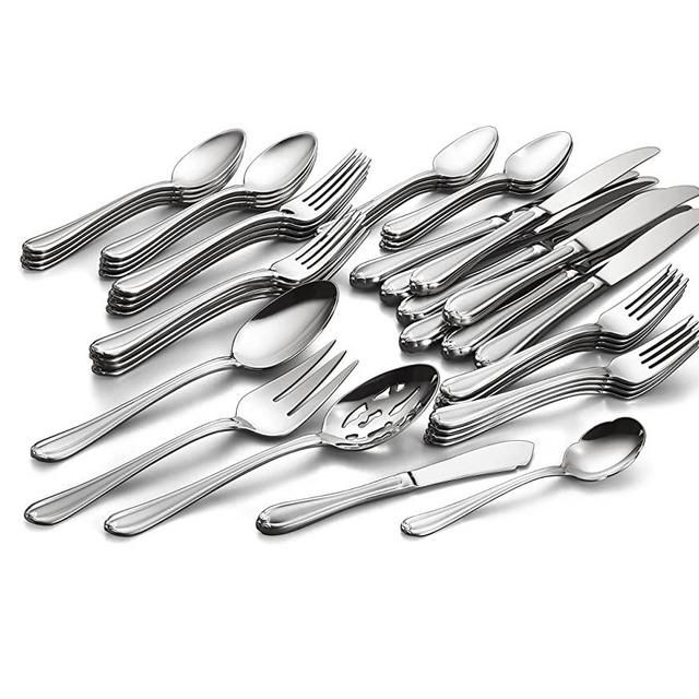 Gorham Melon Bud Frosted 45-piece Flatware Set, 7.7 LB, Metallic