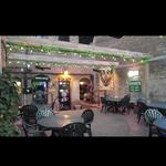 Papa's Pub & Pizzeria