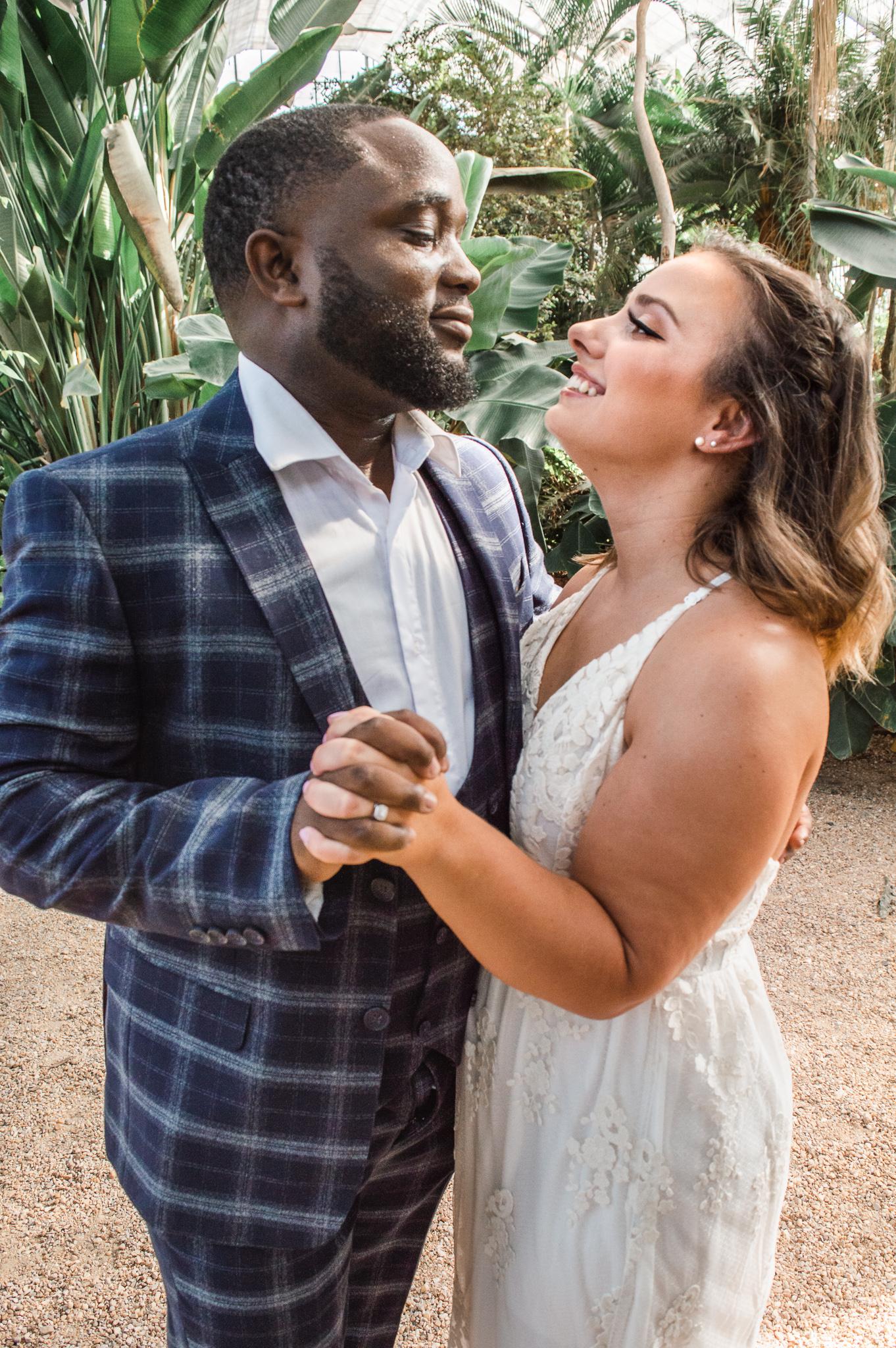 The Wedding Website of Melissa Dunn and Michael Scales