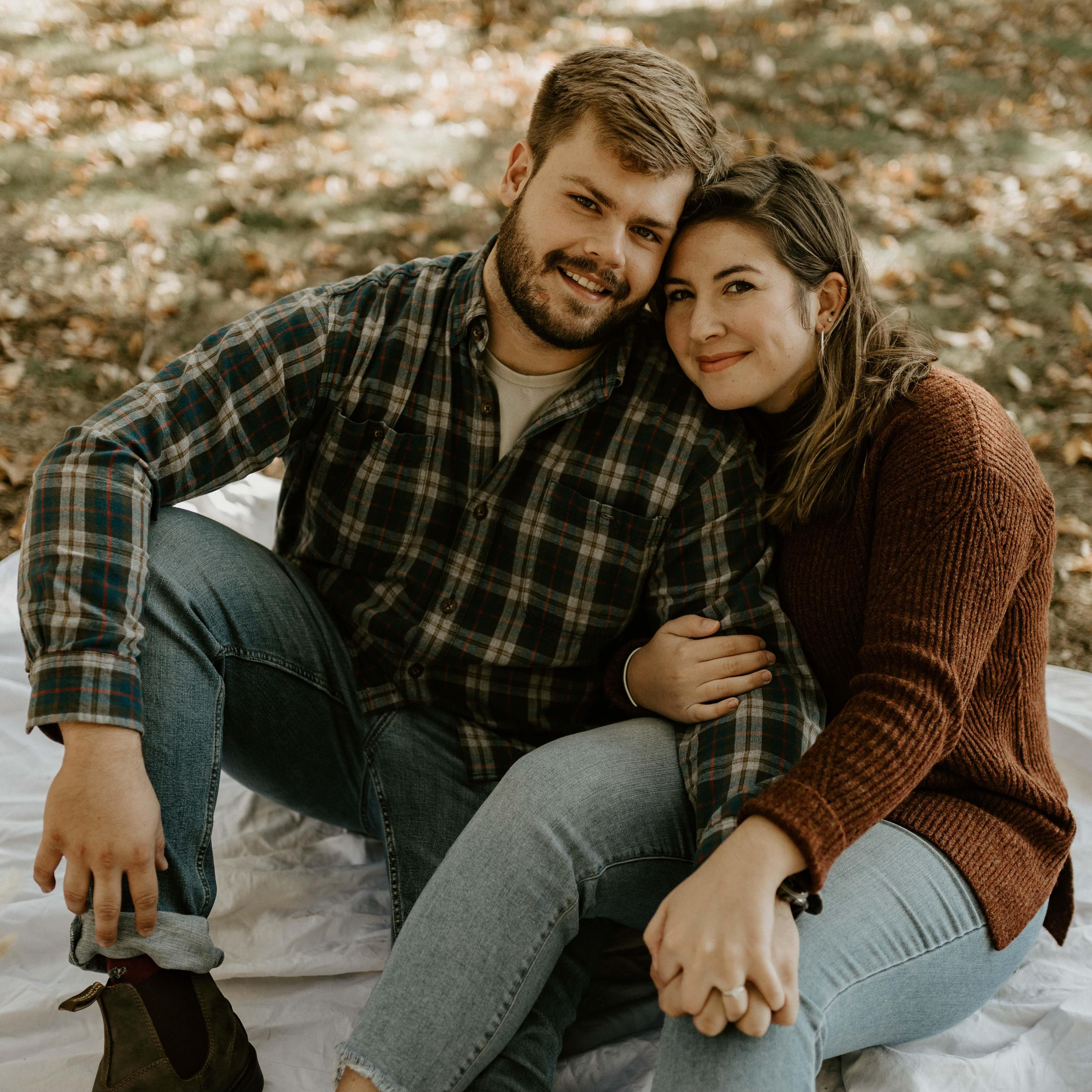 ENGAGEMENT PICTURES BY TAYLOR SIMON