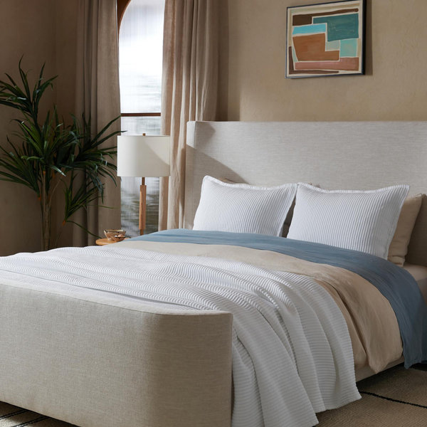 Parachute Matelasse Coverlet