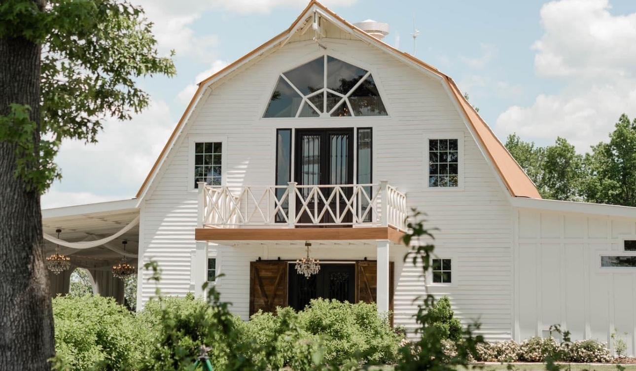 The Wedding Website of Stephanie Breve and Zachary Jones