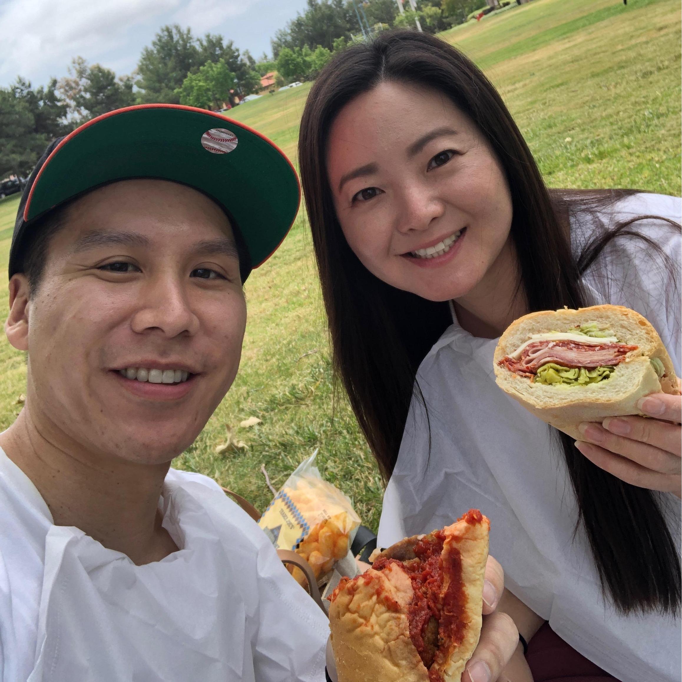 Pandemic dating = picnics