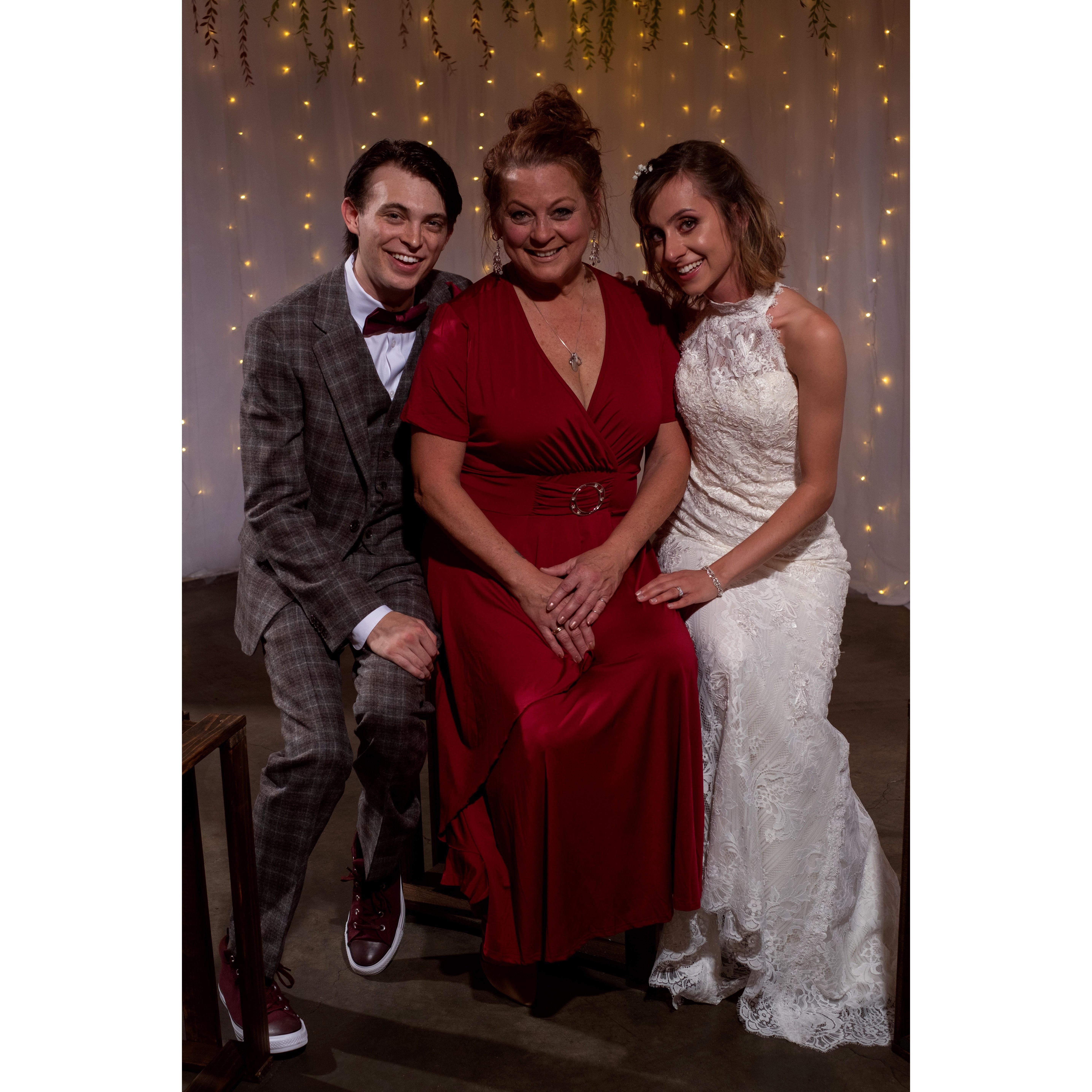 The newlyweds with Dylan's mother, Ashley Snyder