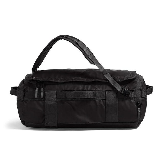 THE NORTH FACE Base Camp Voyager Duffel—32L