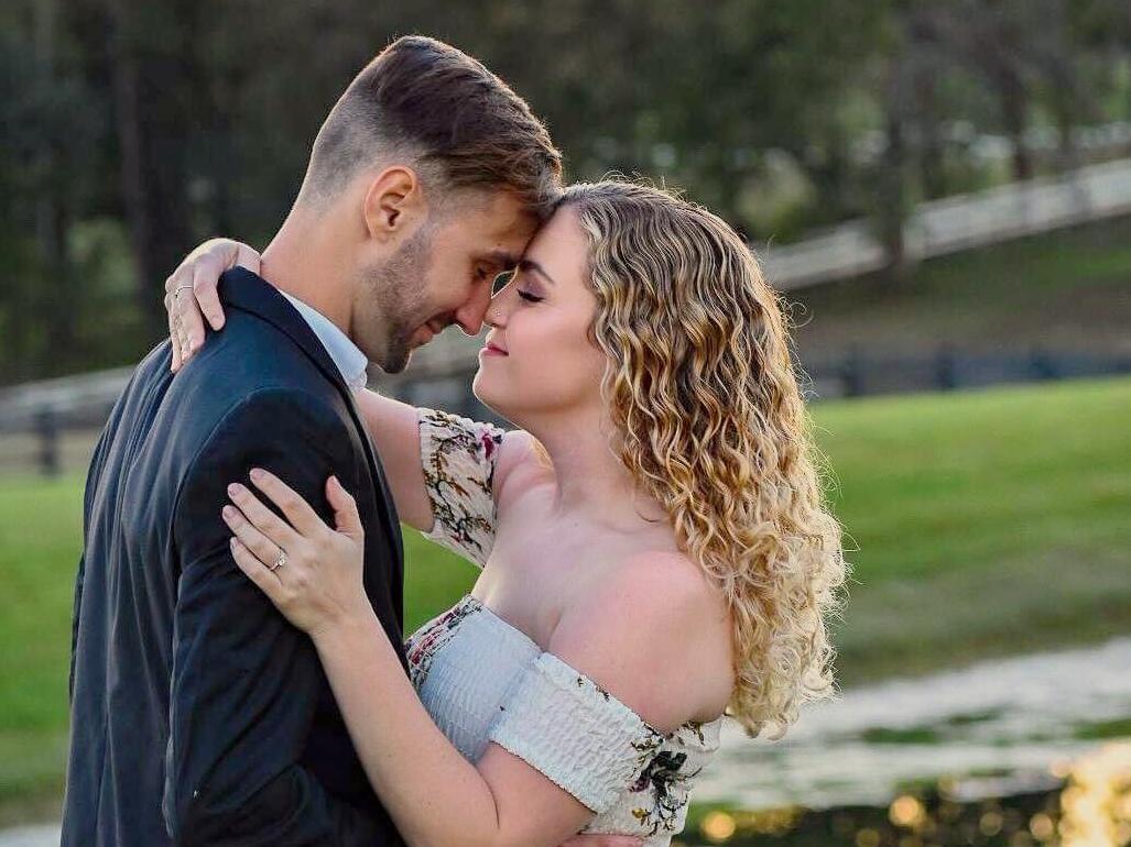 The Wedding Website of Melanie Roberts and Gregory Kincaid