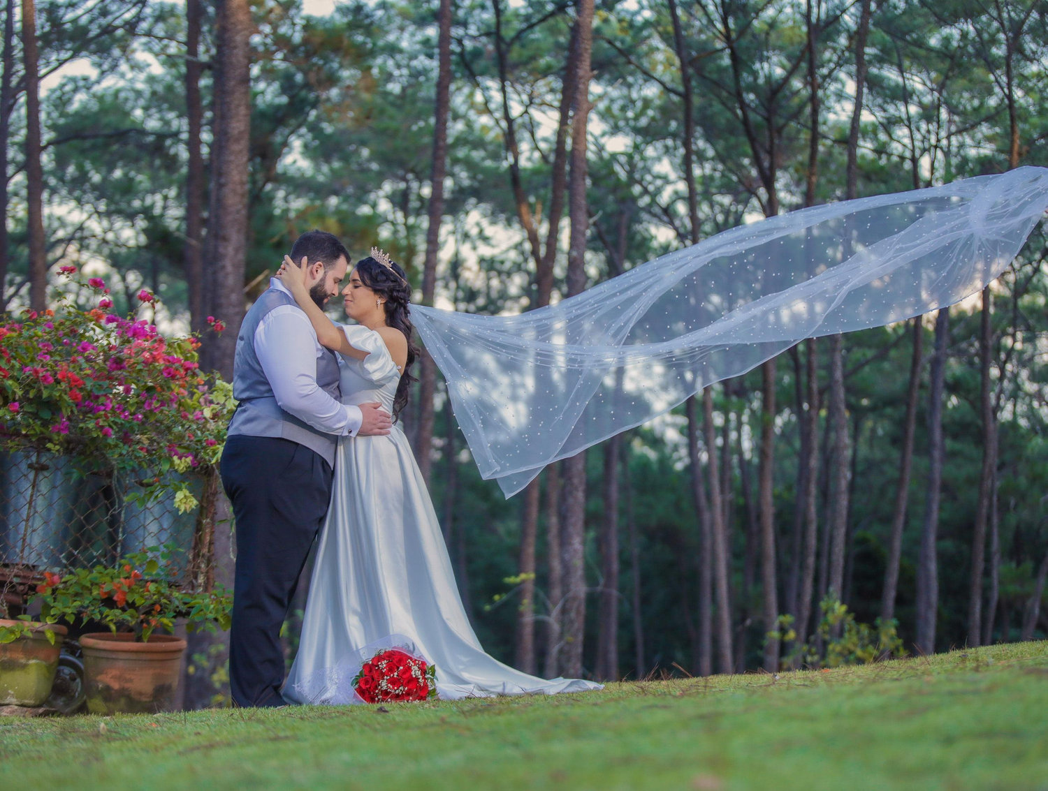 The Wedding Website of Emely Ruiz and Laz Ramon Garcia II