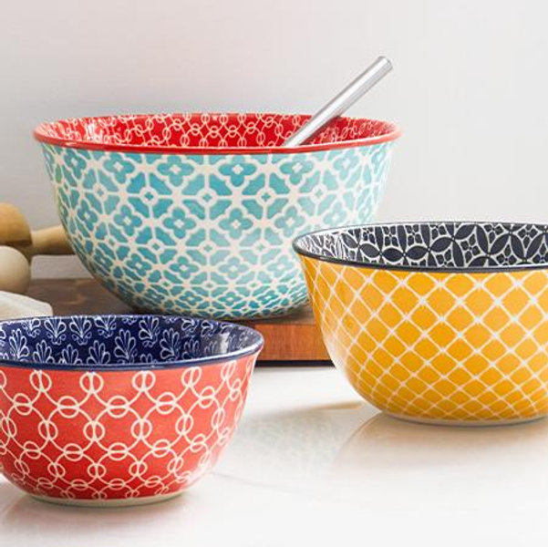 DOWAN Mixing Bowls, Ceramic Mixing Bowls for Kitchen, Colorful Vibrant Nesting Bowls for Cooking, Baking, Prepping, Serving, Salad, Housewarming Gift, Microwave Dishwasher Safe, 3.7/2/1 Qt, Set of 3