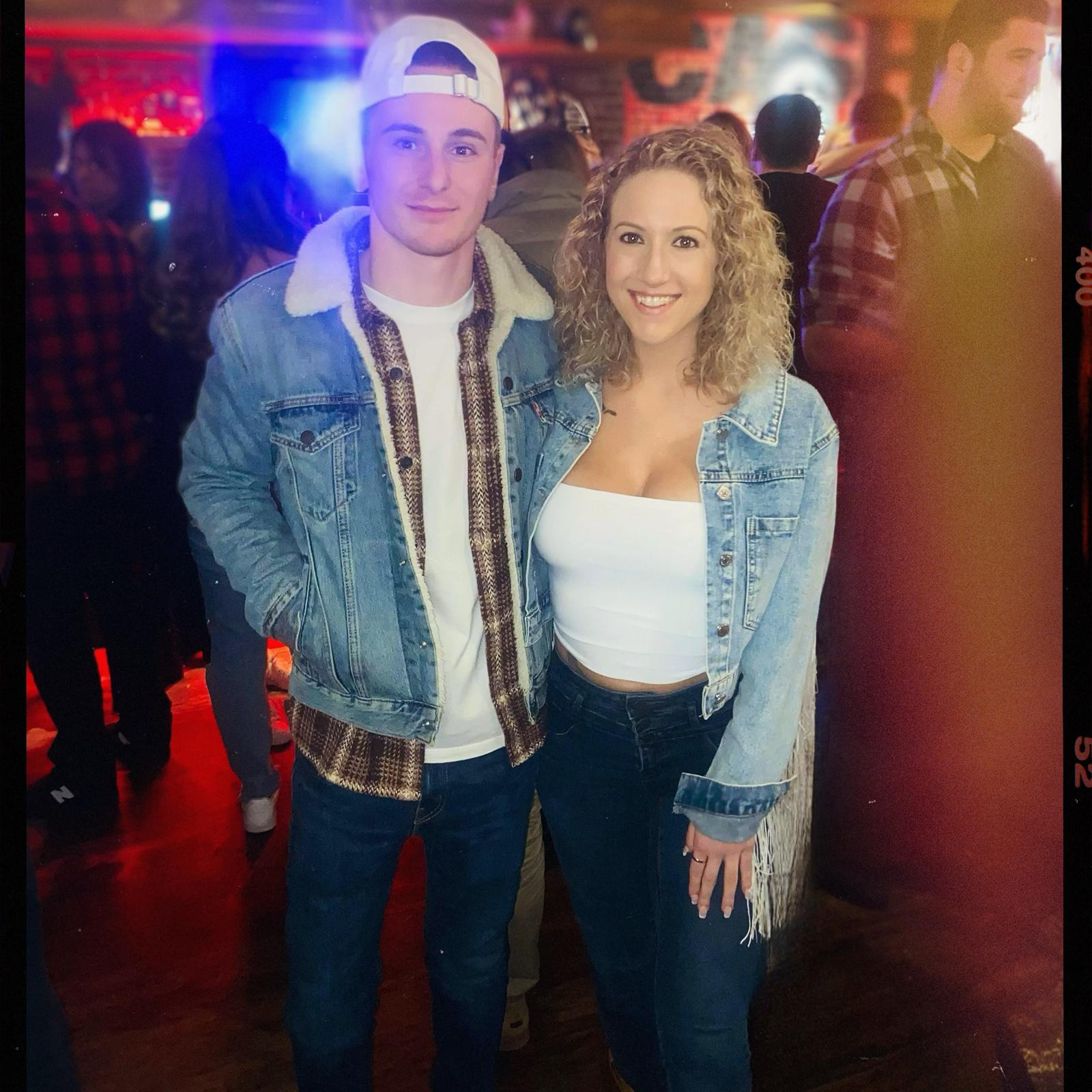 Lee’s intro to country music, Daisy’s!