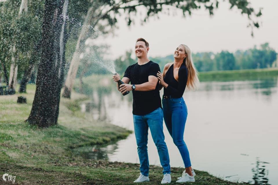 The Wedding Website of Claire Ryle and Warren Marshall