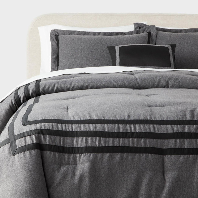 8pc Queen Applique Border Comforter and Sheet Set Gray - Threshold™
