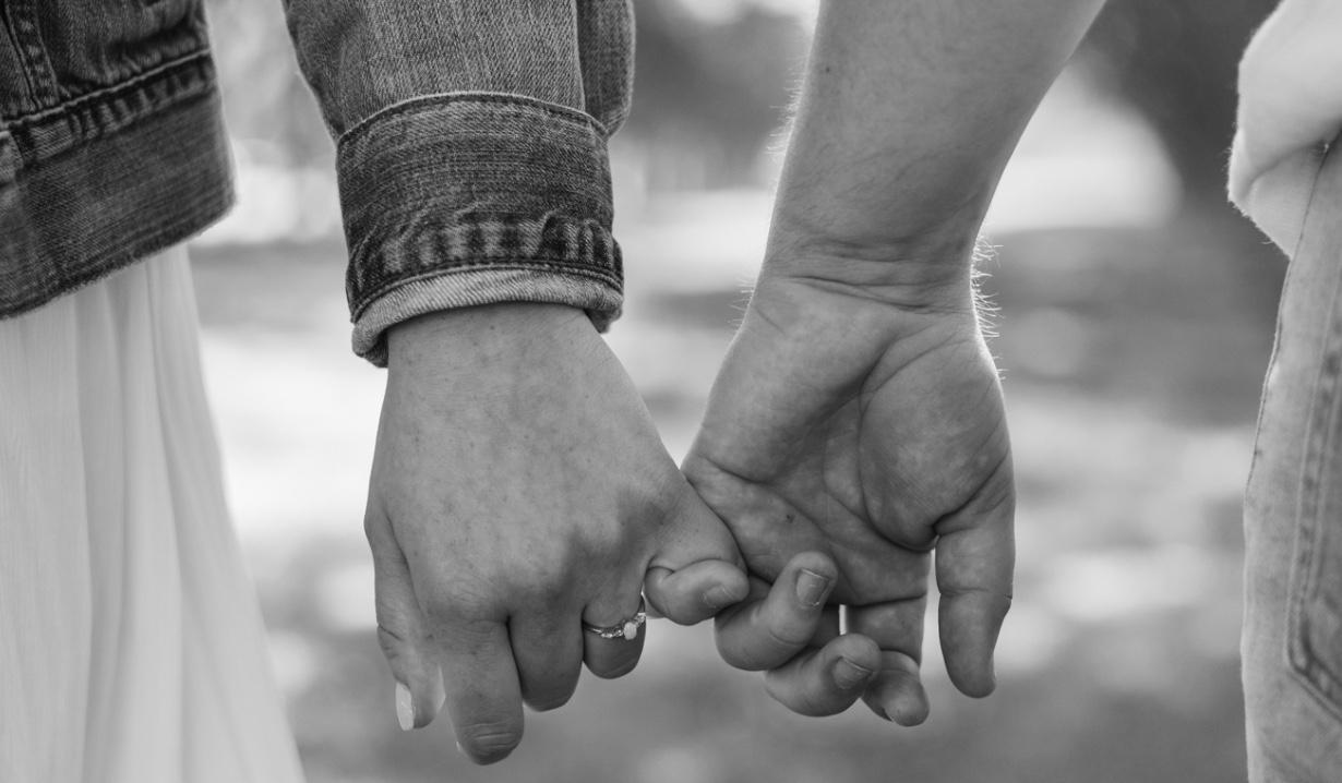 The Wedding Website of Samantha Eaton and Ezekiel Fernandez