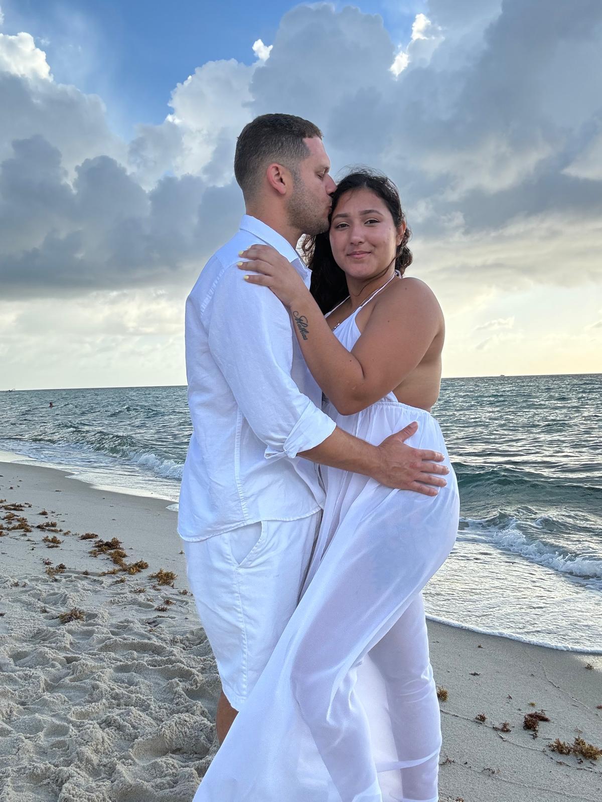 The Wedding Website of Juliana Saavedra and Luis Ortiz