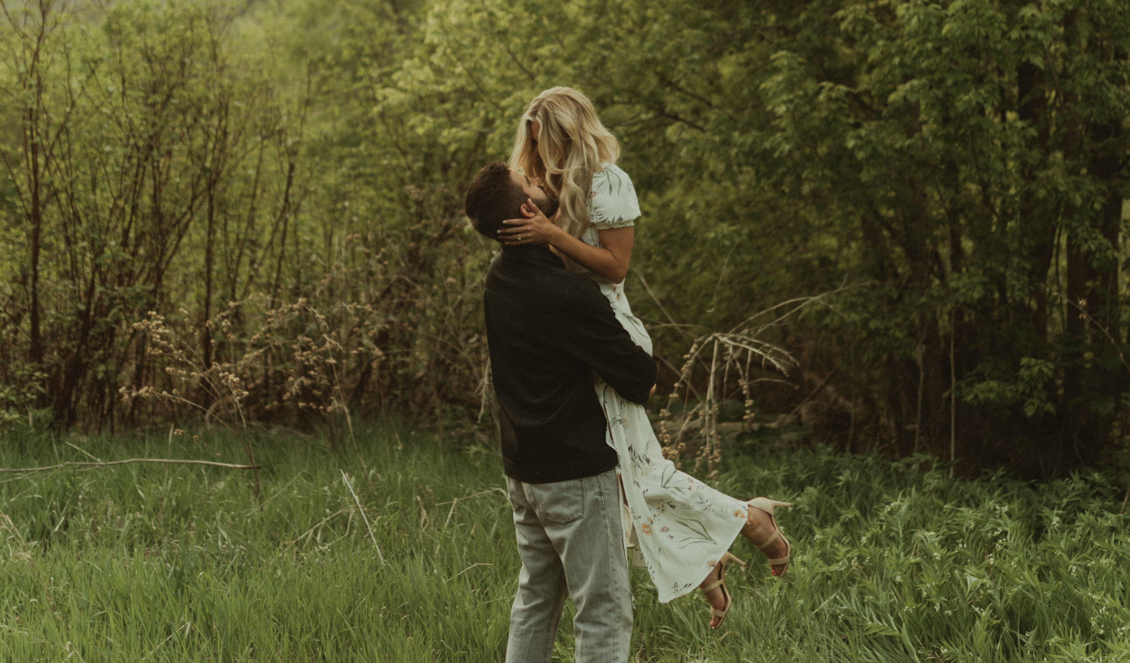 The Wedding Website of Savannah Surrage and Hogan DeSpain