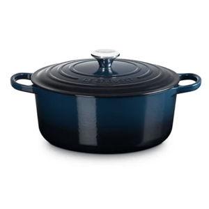 Signature Round Dutch Oven - 7.25 qt in Nuit