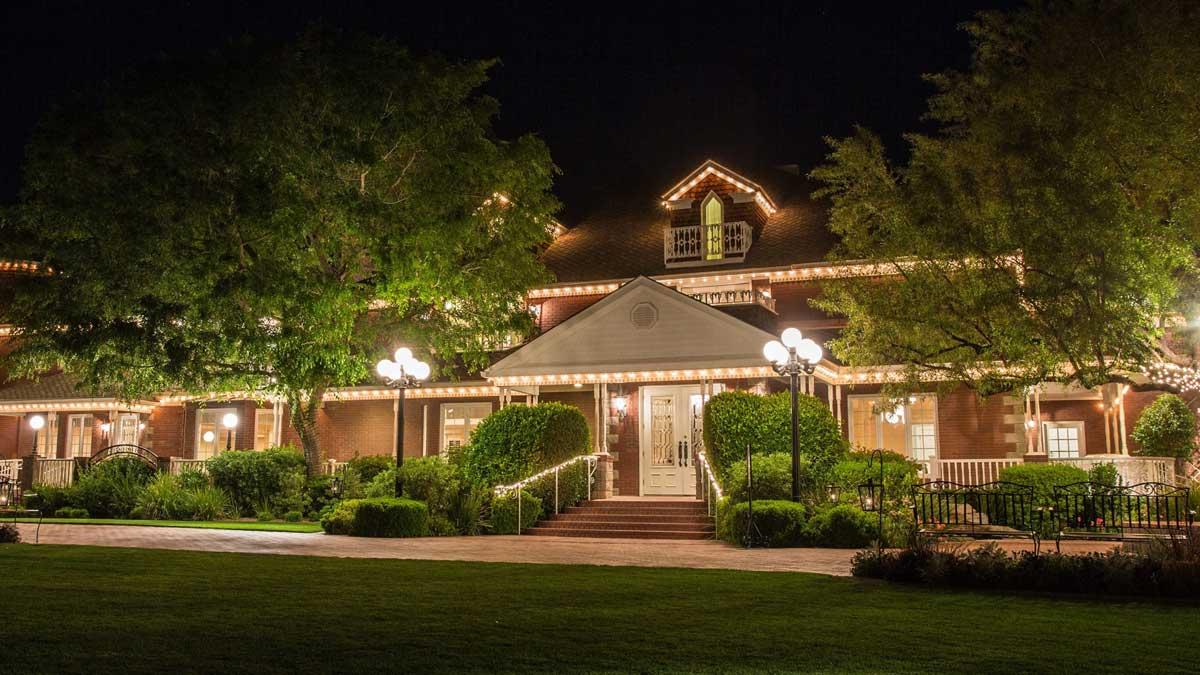 The Wedding Website of Marissa Padilla and Alejandro Alvares Gonzalez