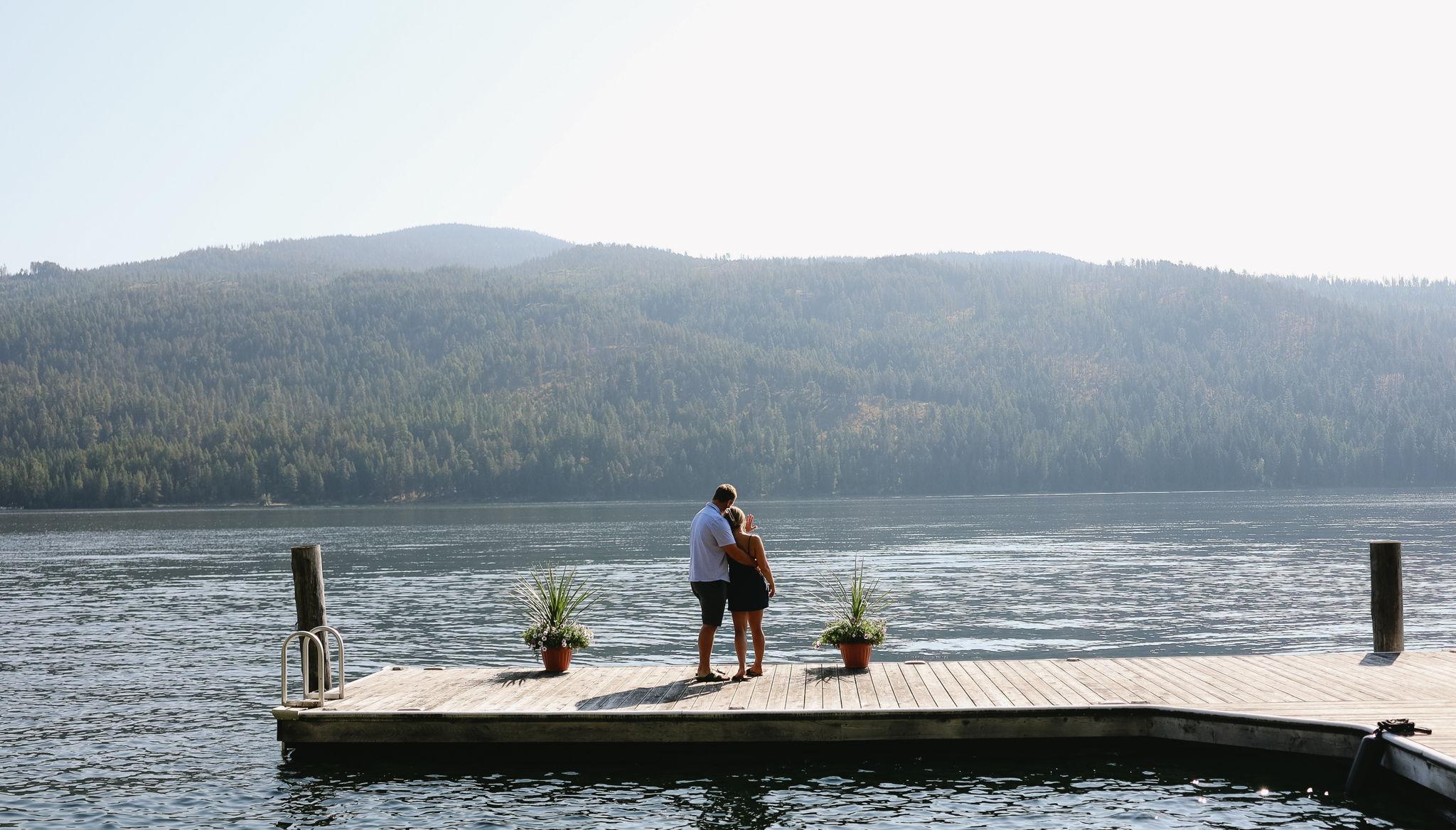 The Wedding Website of Shannon Stoller and Liam Bell