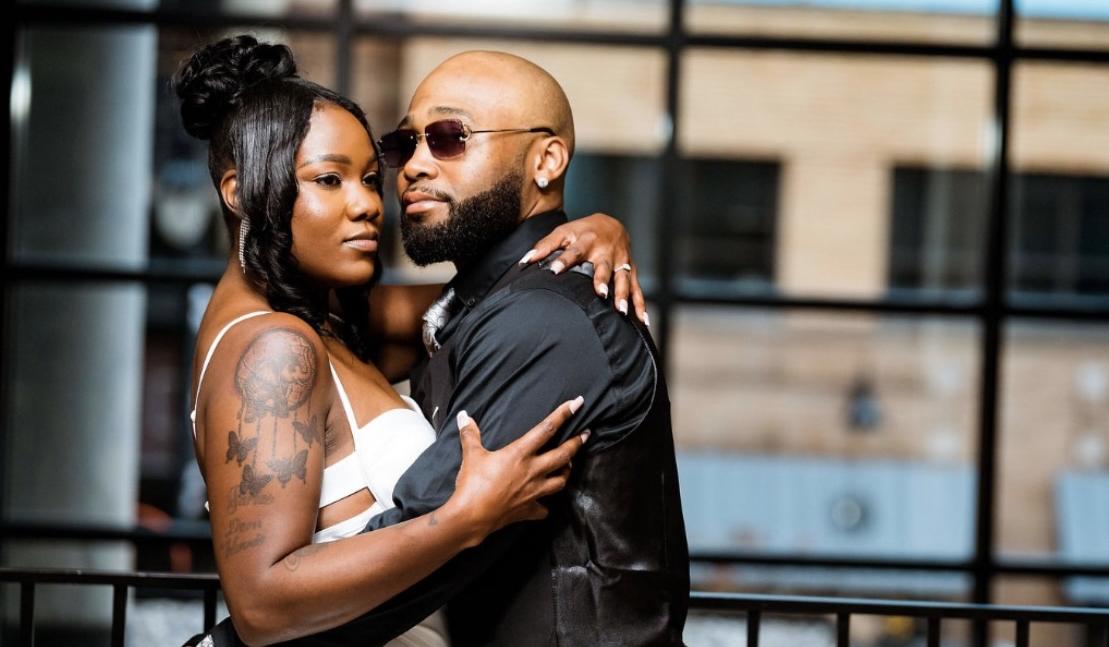 The Wedding Website of Kabreauna Mitchell and James Harris-Wade