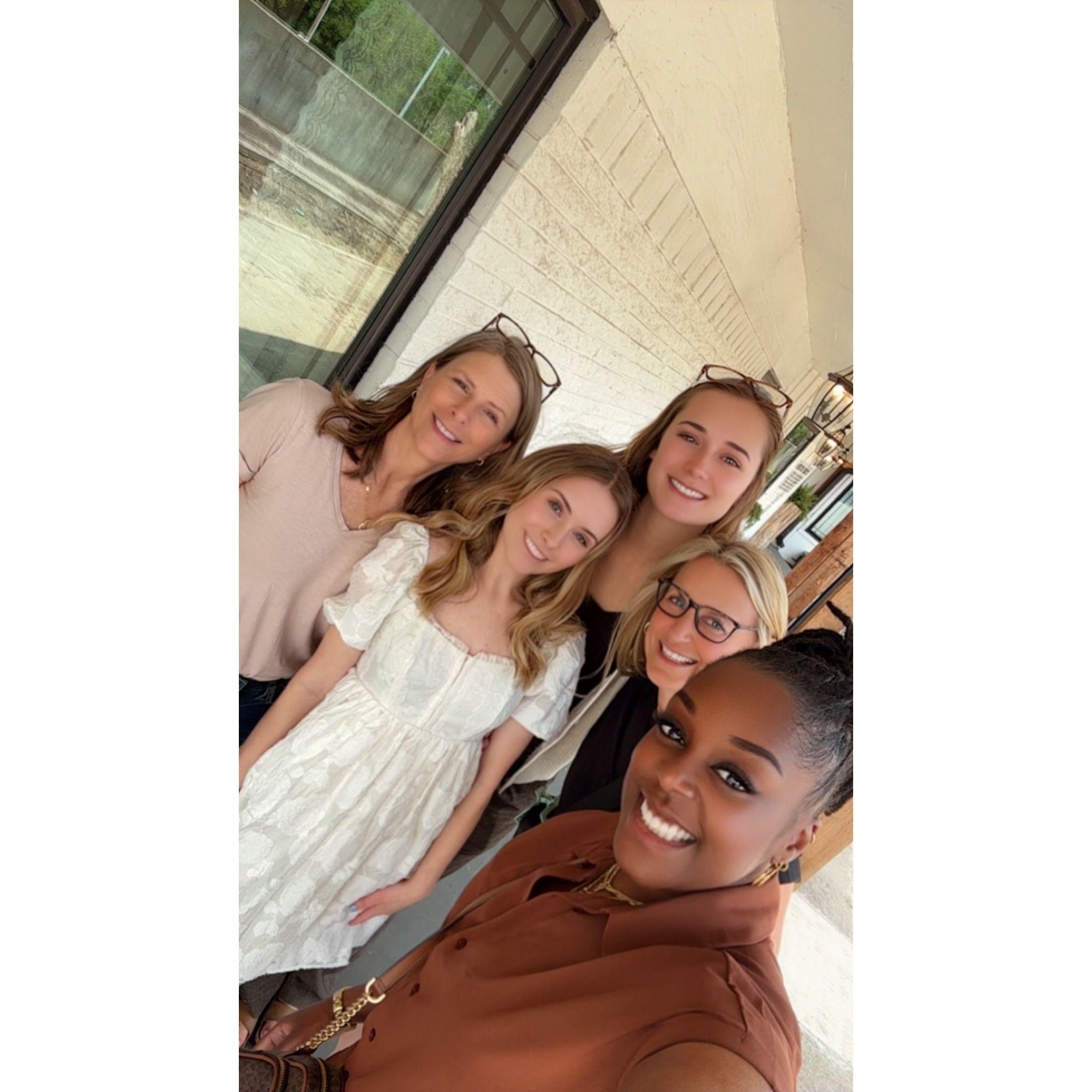 Taylor goes dress shopping with the girls!