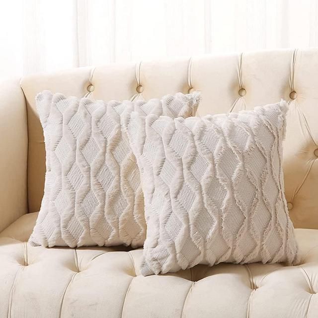 Volcanics Pack of 2 Faux Wool Throw Pillow Covers 16x16 Inches Decorative Farmhouse Velvet Couch Pillow Case Soft Plush Square Boho Cushion Pillowcase, Beige