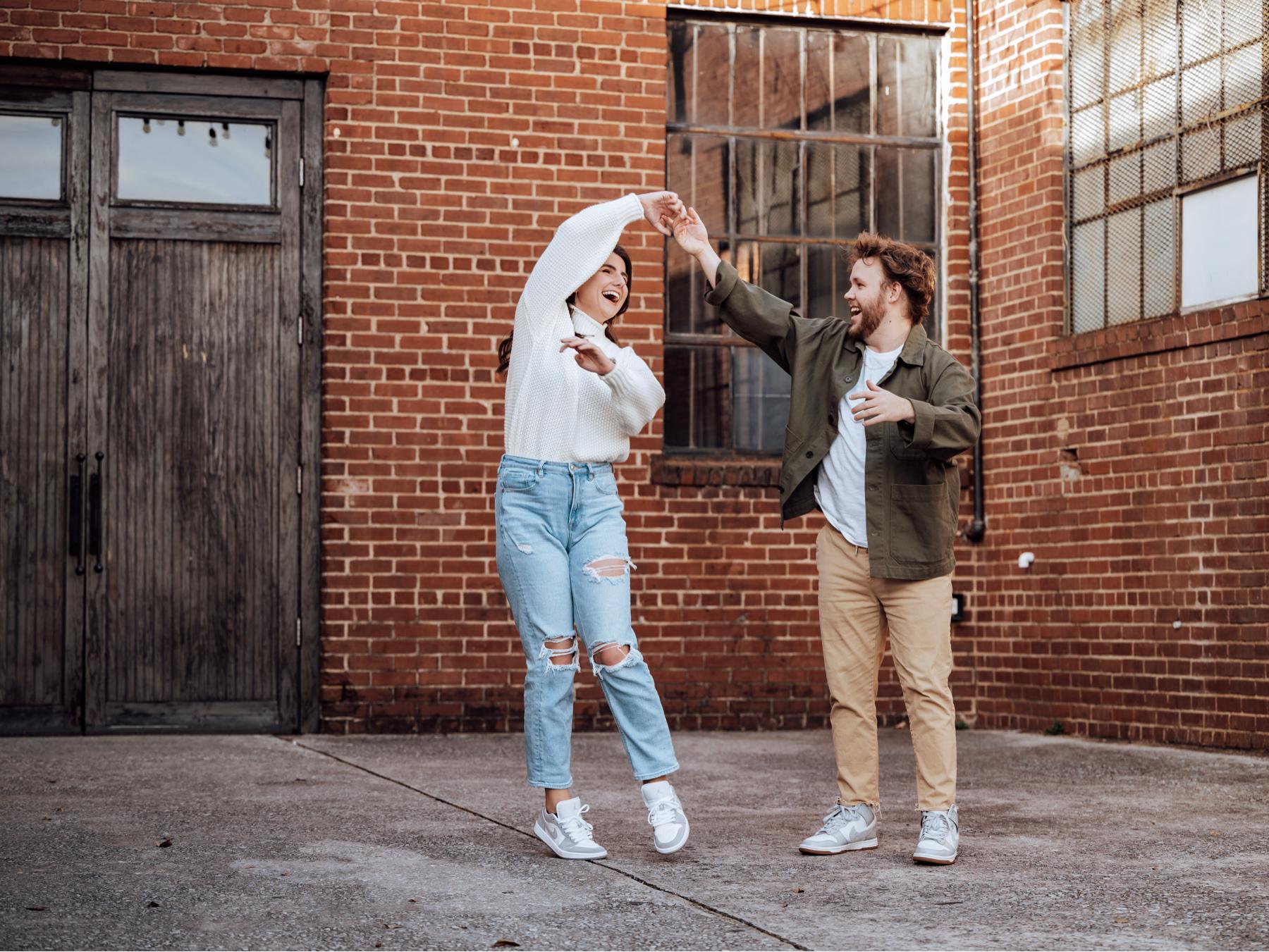 The Wedding Website of Ashlee Caraker and Joshua Herndon