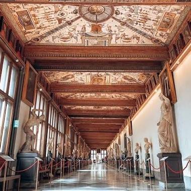 Honeymoon: Private Tour of Uffizi and Accademia Galleries