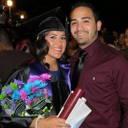 TAMIU graduation